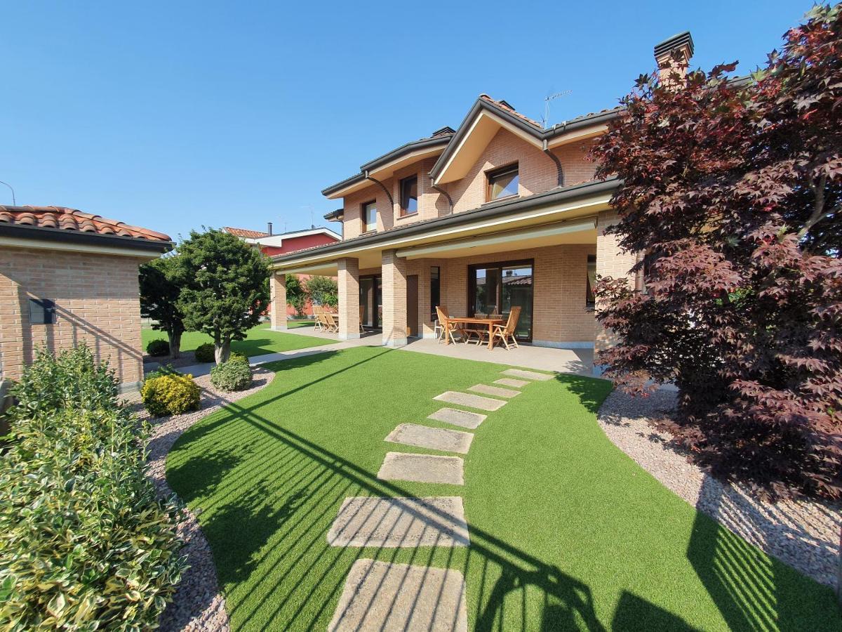 B&B Casa Sara Cassano dʼAdda Екстериор снимка